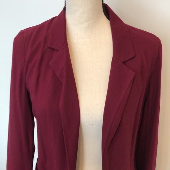 Talula Aritzia  red blazer jacket collared SZ 2 - Picture 3 of 9